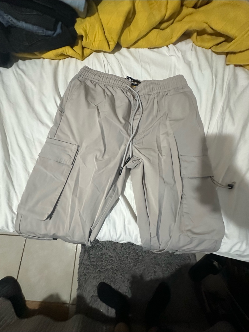 Men's Cargo Jogger Pants in Light Gray
